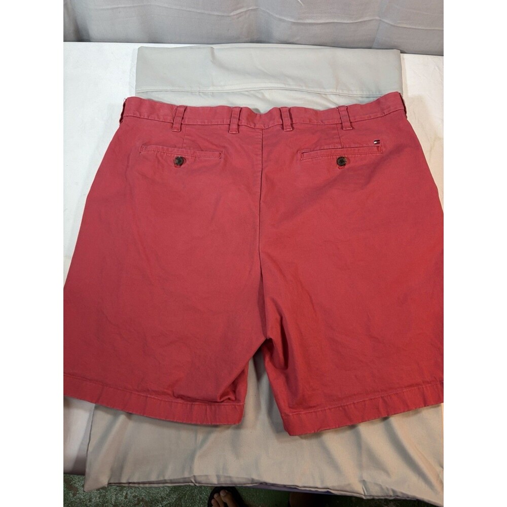 Tommy Hilfiger Chino Coral Cotton Shorts Size 42 Preppy Golf